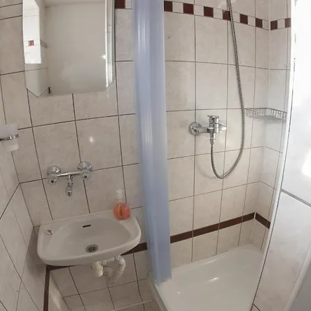 Guest house 